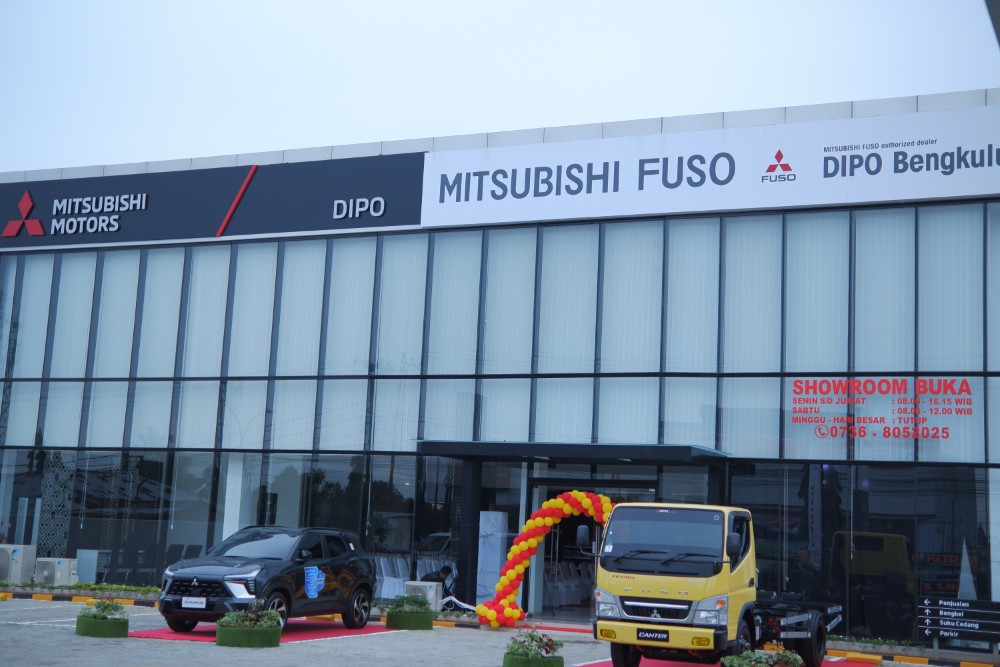 Mitsubishi Fuso Memperkuat Jaringan Penjualan di Kota Bengkulu dengan Buka Diler PT. DIPO Internasional Pahala Otomotif
